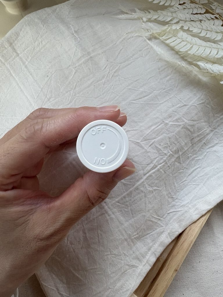 iroha stickの振動を調整する底部のダイヤル